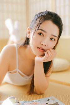 小仙女自慰喷水流白浆